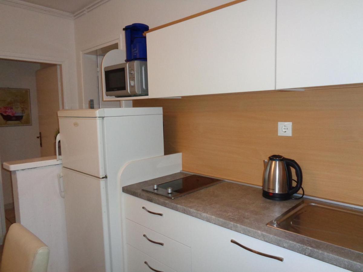 Apartments Miki 2 โนวาลยา ภายนอก รูปภาพ